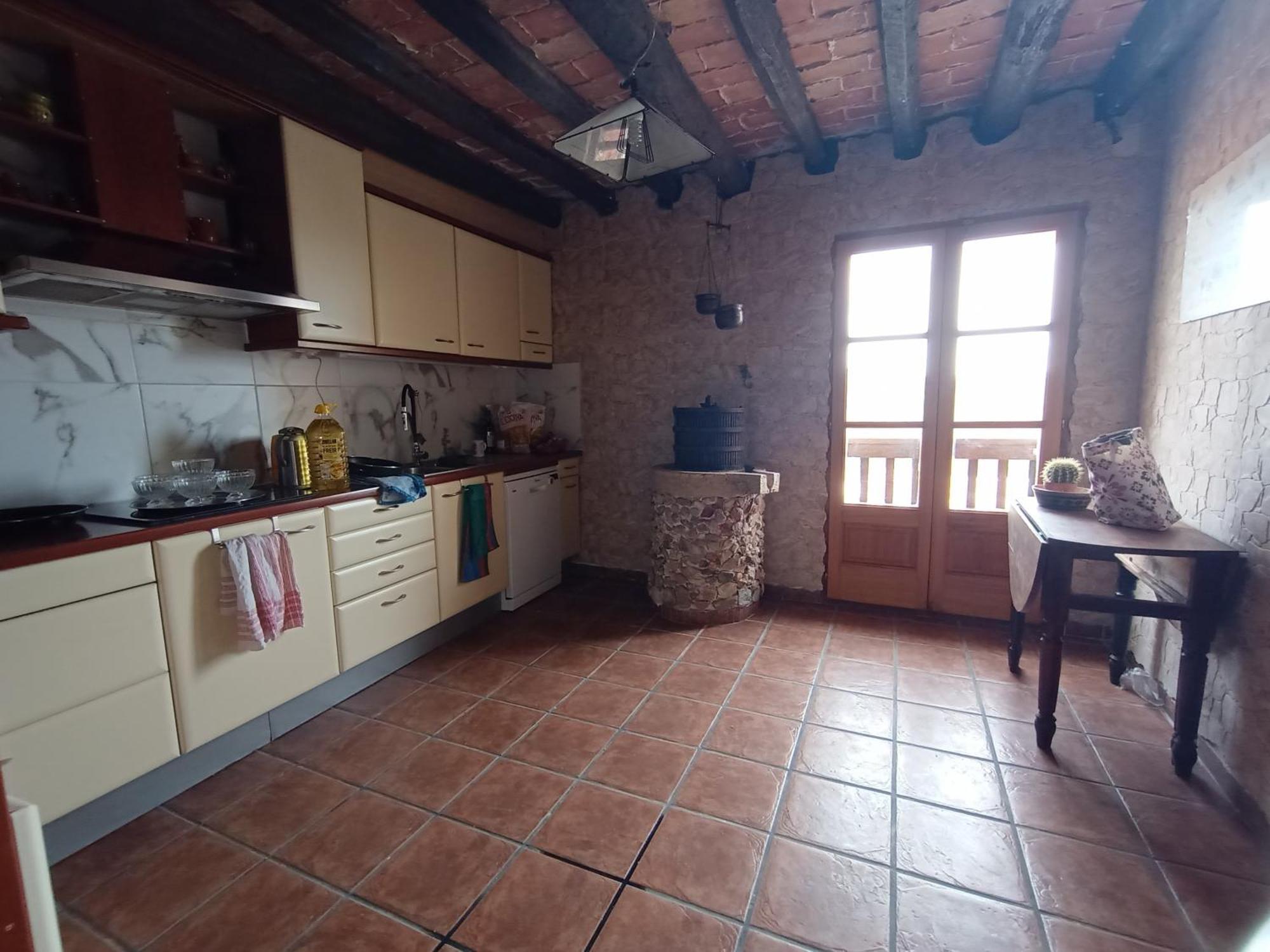 Tranquil And Spacious Townhouse In Historical And Picturesque Cervera Del Maestre Exterior photo