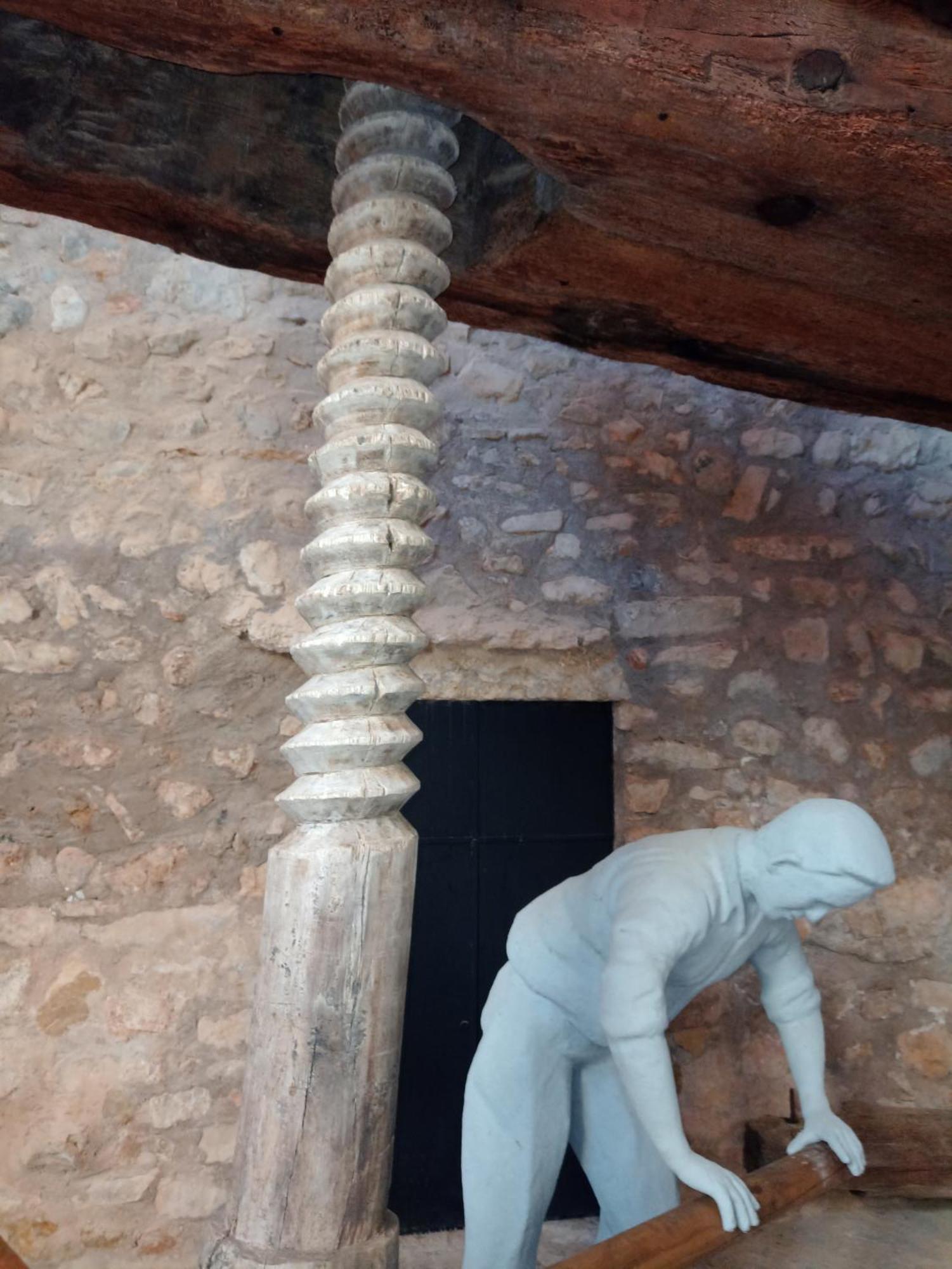 Tranquil And Spacious Townhouse In Historical And Picturesque Cervera Del Maestre Exterior photo